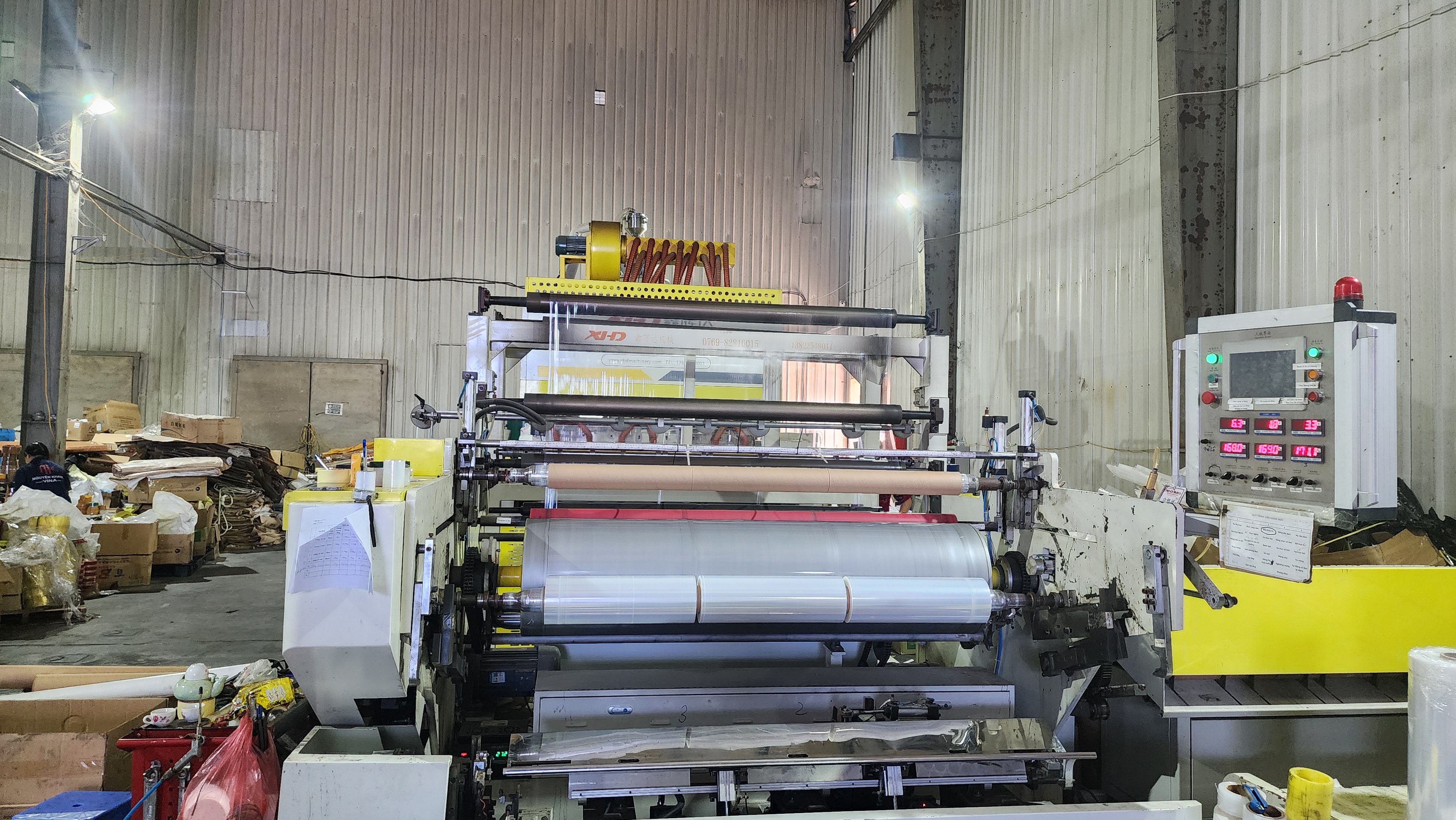 Machine stretch wrap